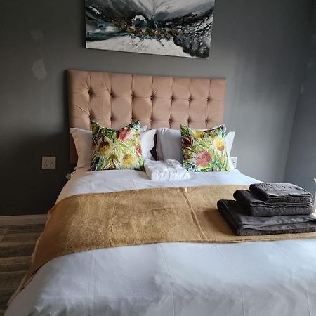 Recoupe Apartment East London Ngoại thất bức ảnh