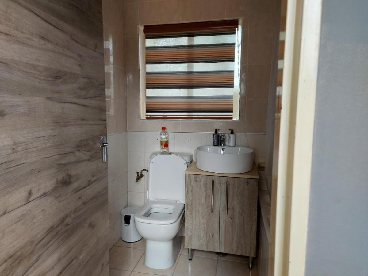 Recoupe Apartment East London Ngoại thất bức ảnh